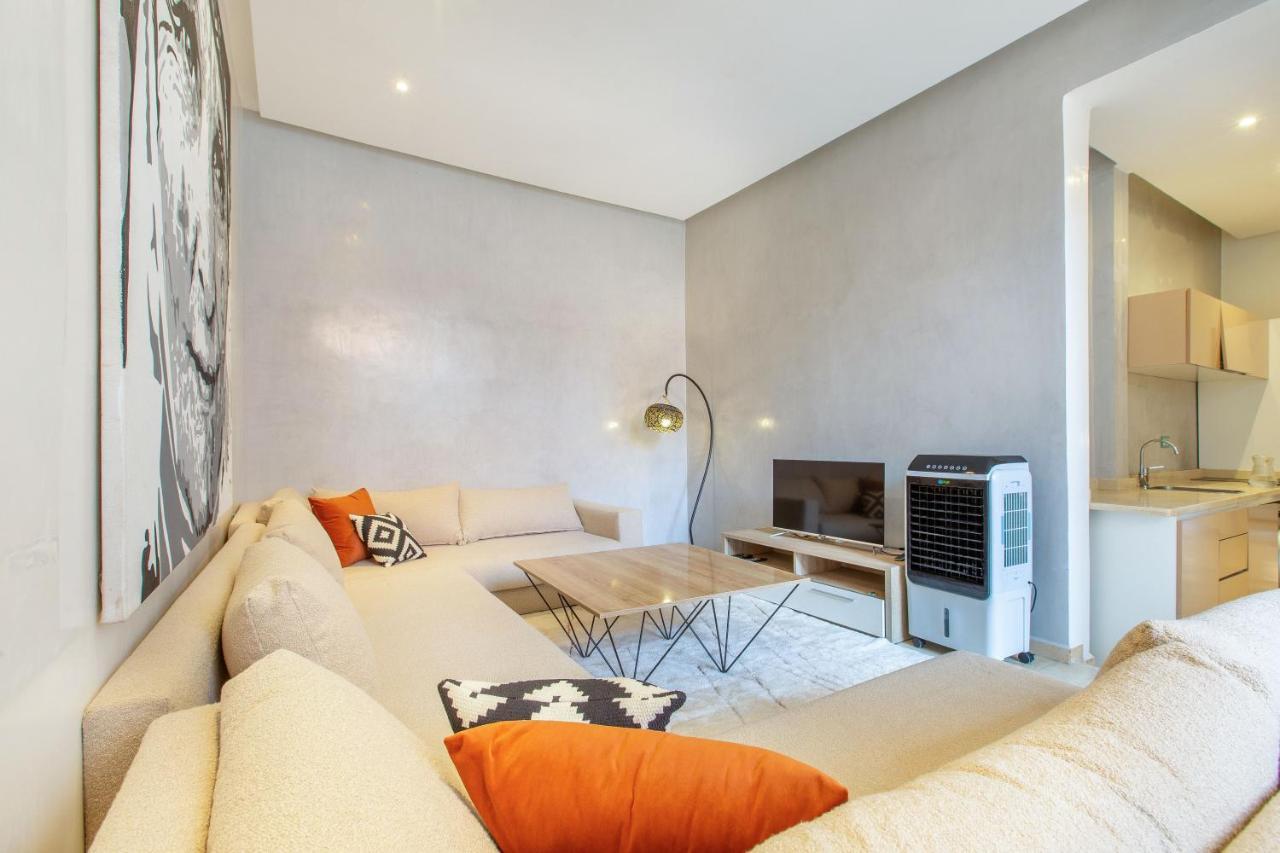 For Group In Gueliz Apartment